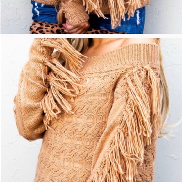 Cowgirl Fringed Sweater - Picture 3 of 4